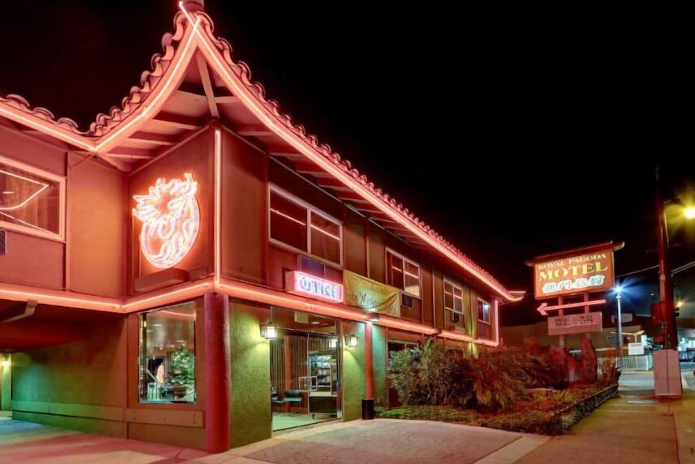 Royal Pagoda Motel photo 1