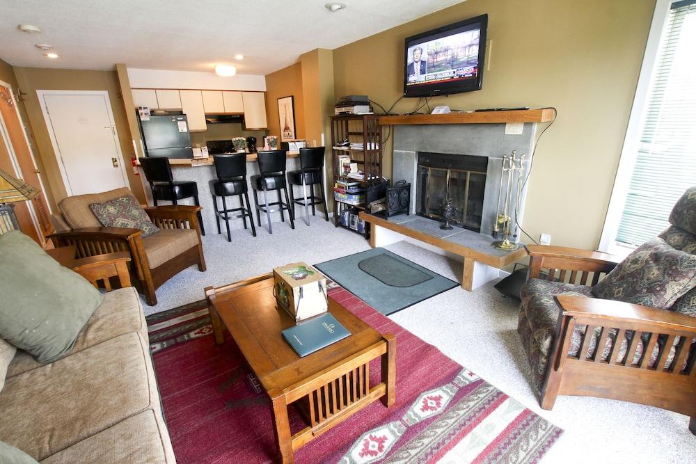 Mountain Lodge at Okemo, A Vail Resorts Property photo 23