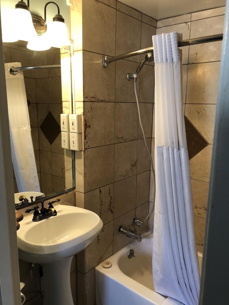 Hotel Nevada photo 24