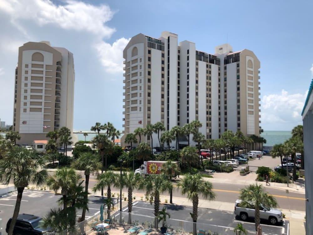Pelican Pointe Clearwater Beach Hotel photo 58