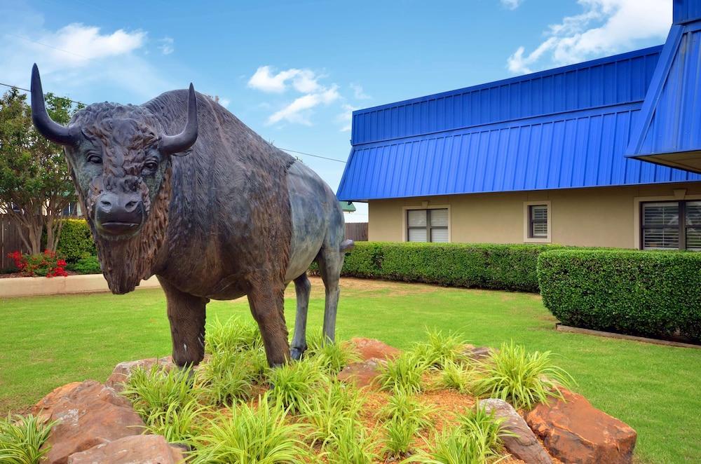 Best Western Inn Of McAlester photo 14