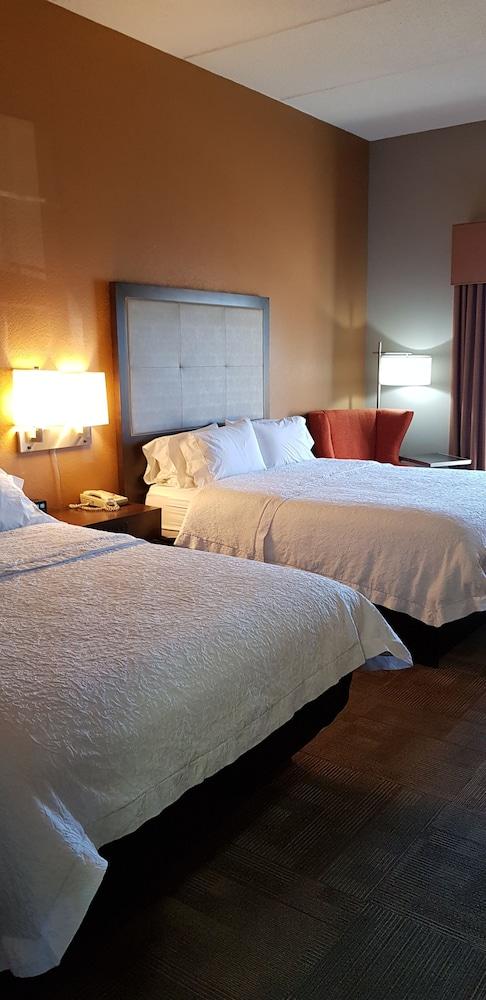 Hampton Inn Pell City photo 6