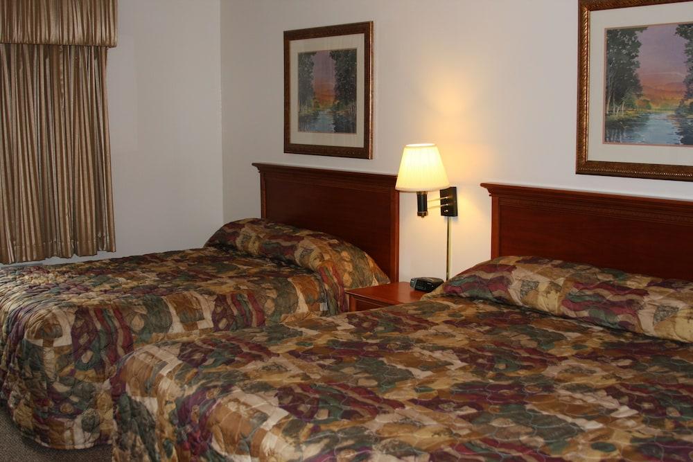 Gladstone Inn & Suites photo 3