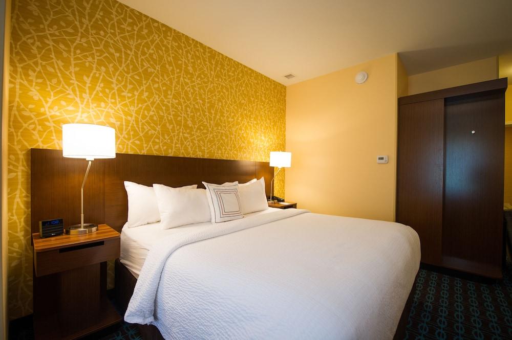 Fairfield Inn & Suites Cambridge photo 37