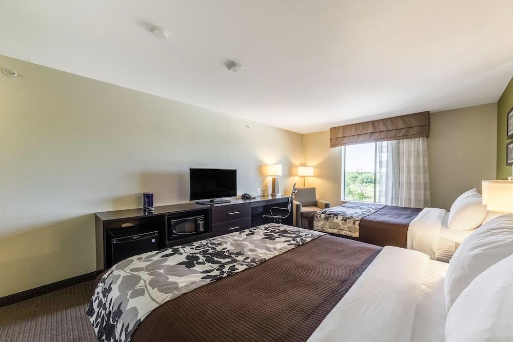 Sleep Inn & Suites Jourdanton - Pleasanton photo 4