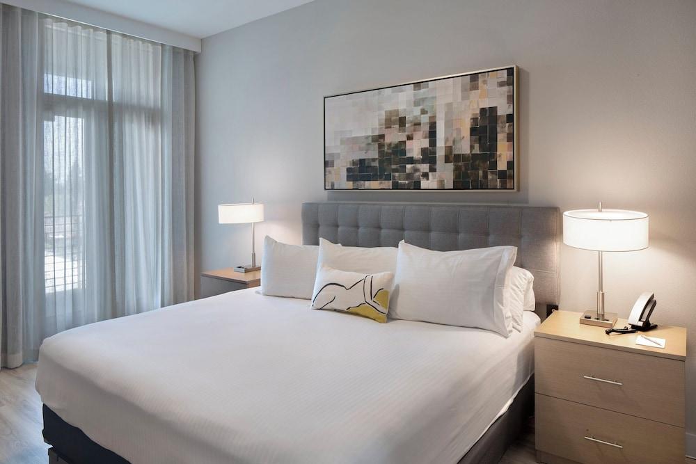 Art House Hotel and Suites photo 17