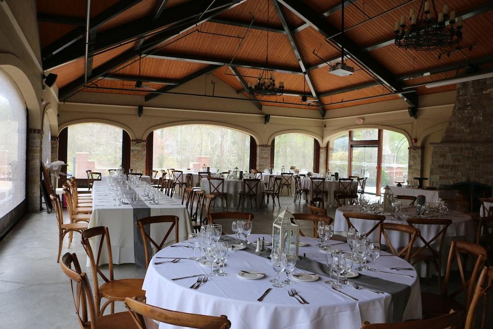 Inns at St. Albans photo 16