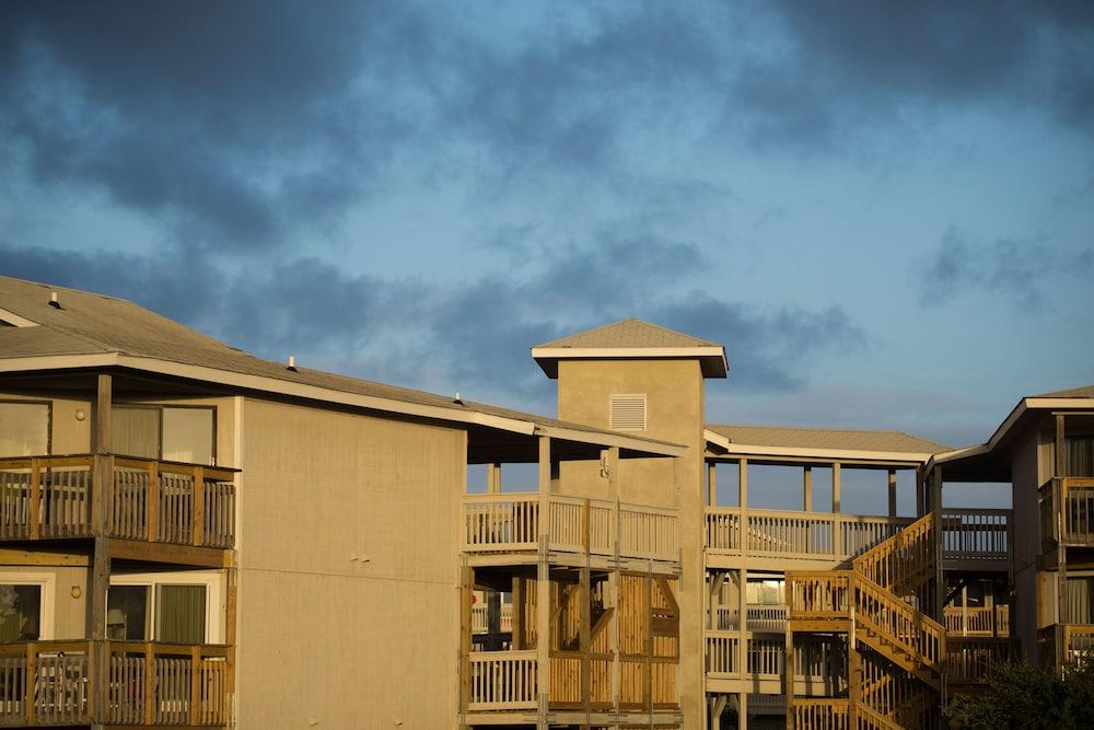 Atlantic Beach Resort, a Ramada by Wyndham photo 88