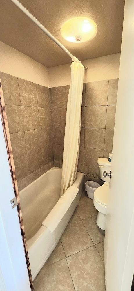 Twin Lakes Inn photo 44