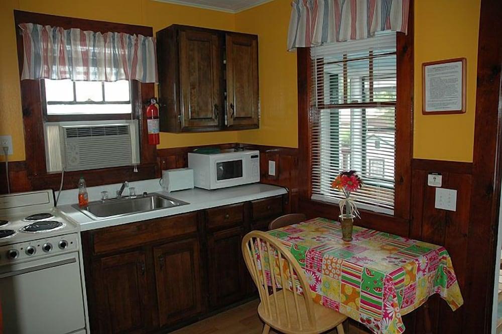 Channel Watefront Cottages photo 66