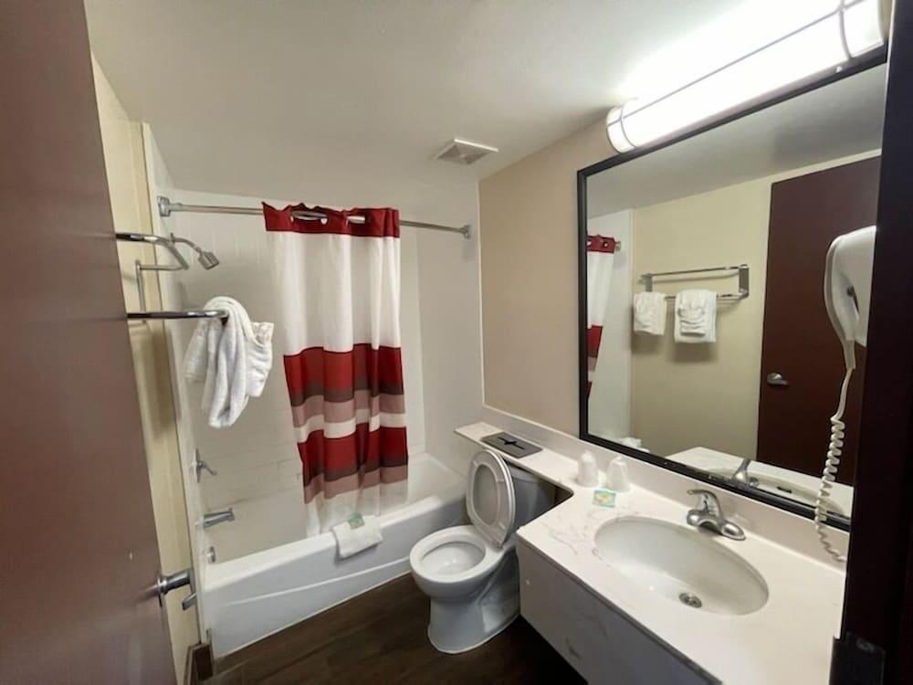 Tropical Palms Hotel photo 18