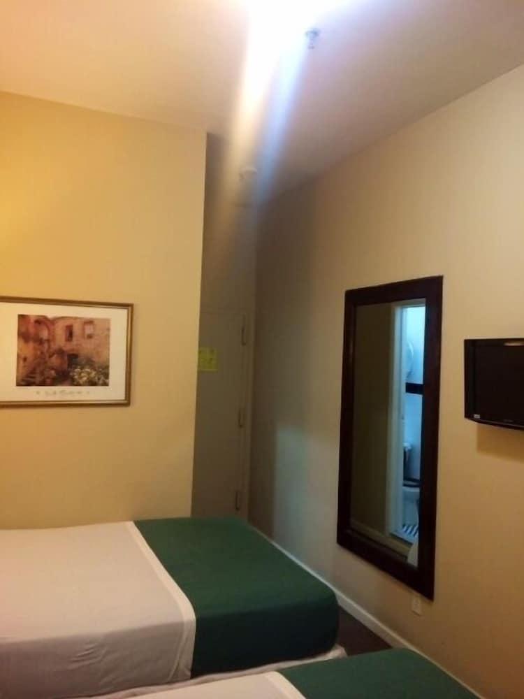 St Marks Hotel photo 14