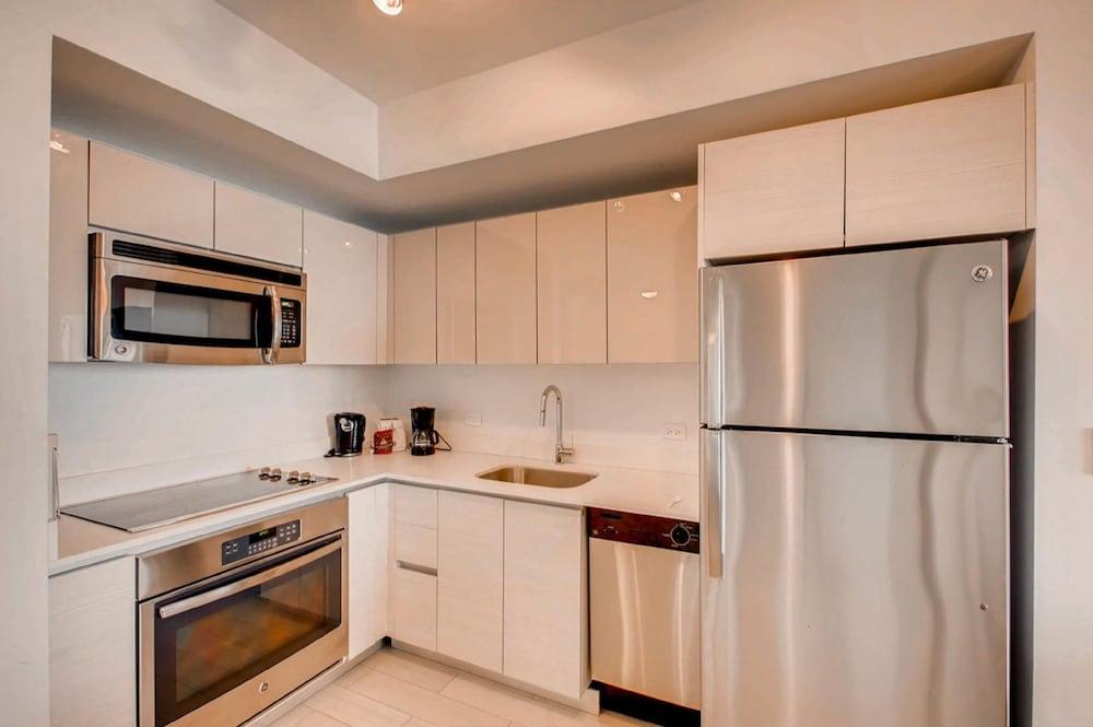 South Ocean Suites photo 7
