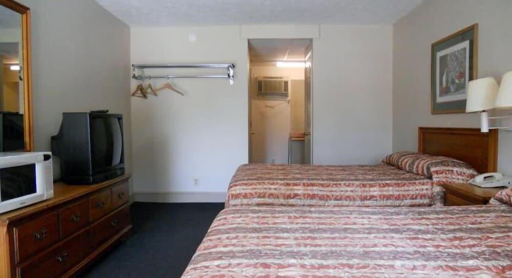 Creek Side Inn photo 6