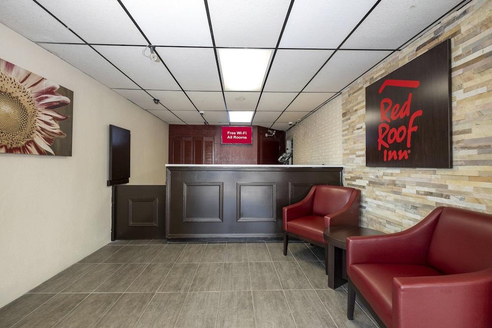 Red Roof Inn West Point photo 2