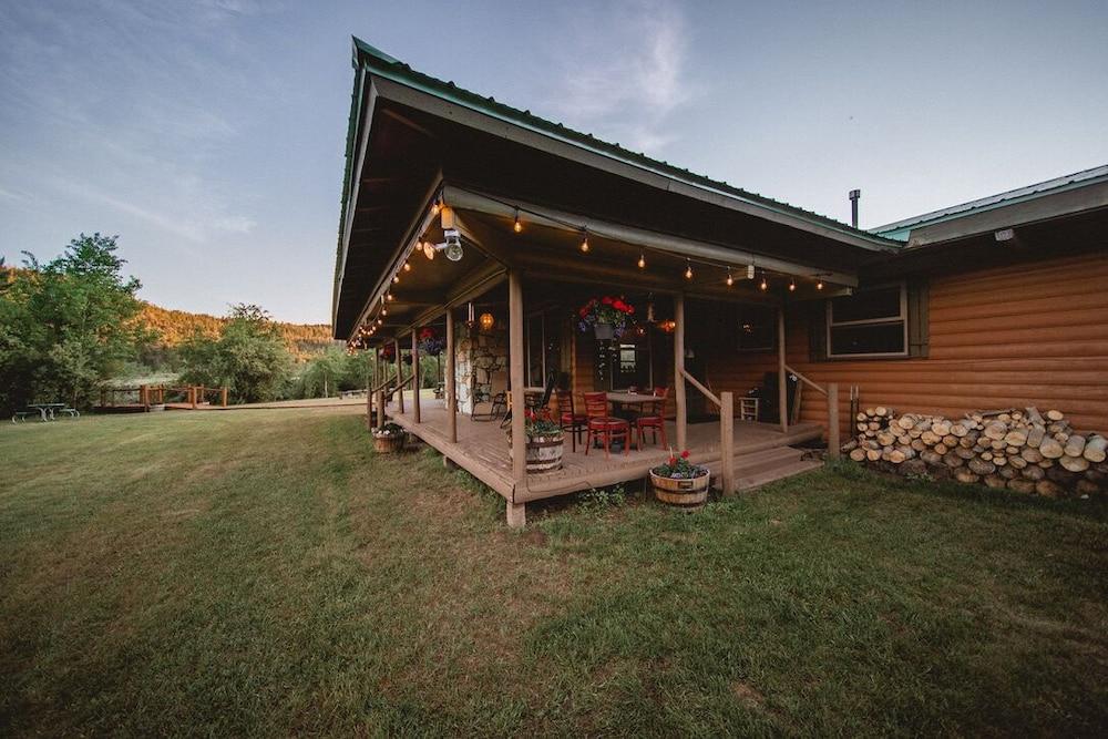 Boulder Lake Lodge photo 3