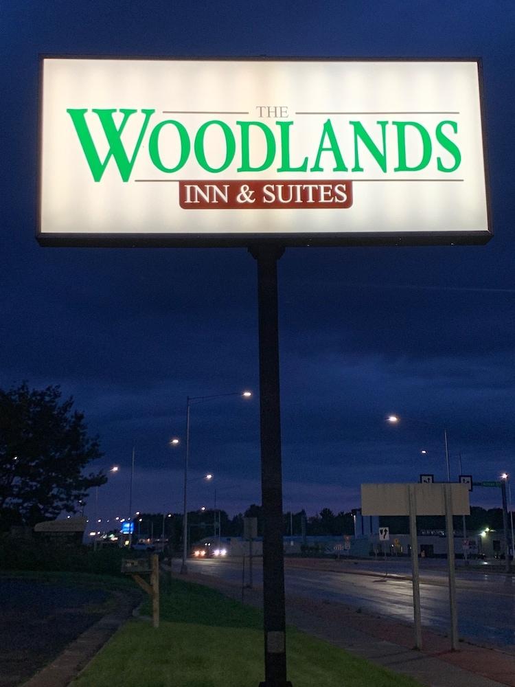 Woodlands Inn & Suites photo 17