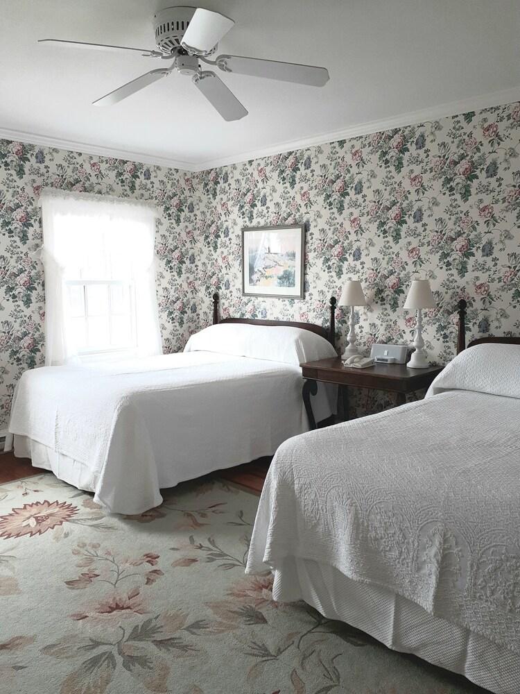 The Colony Hotel photo 62