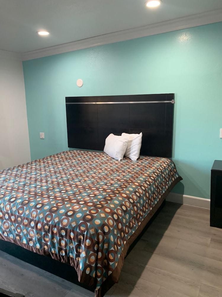 Budget Motel photo 4