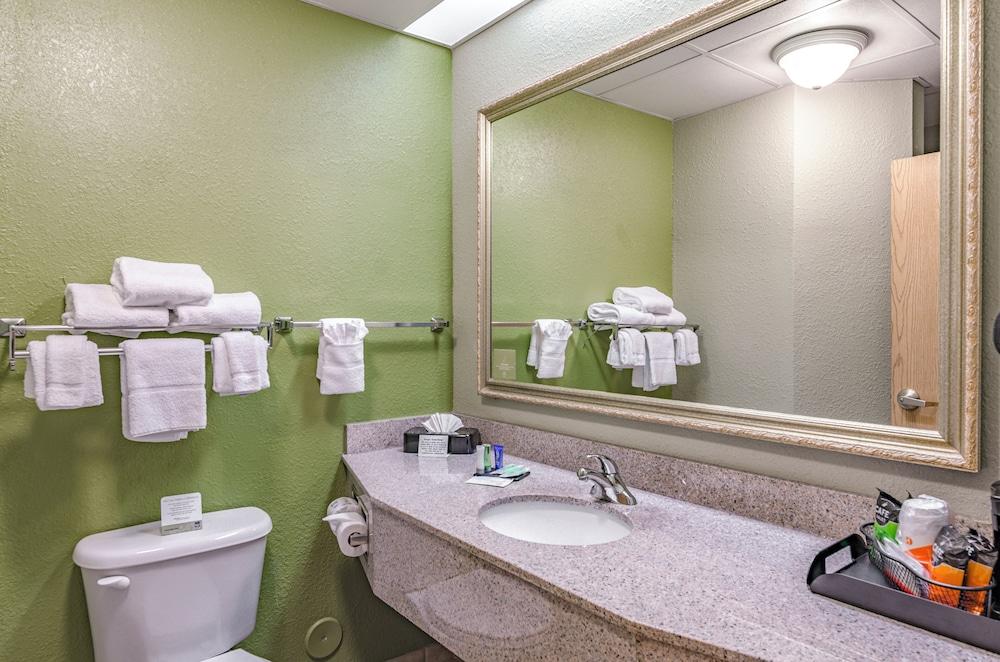 Sleep Inn Boone University Area photo 18