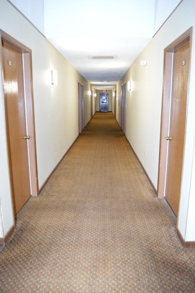 Old Towne Motel photo 50