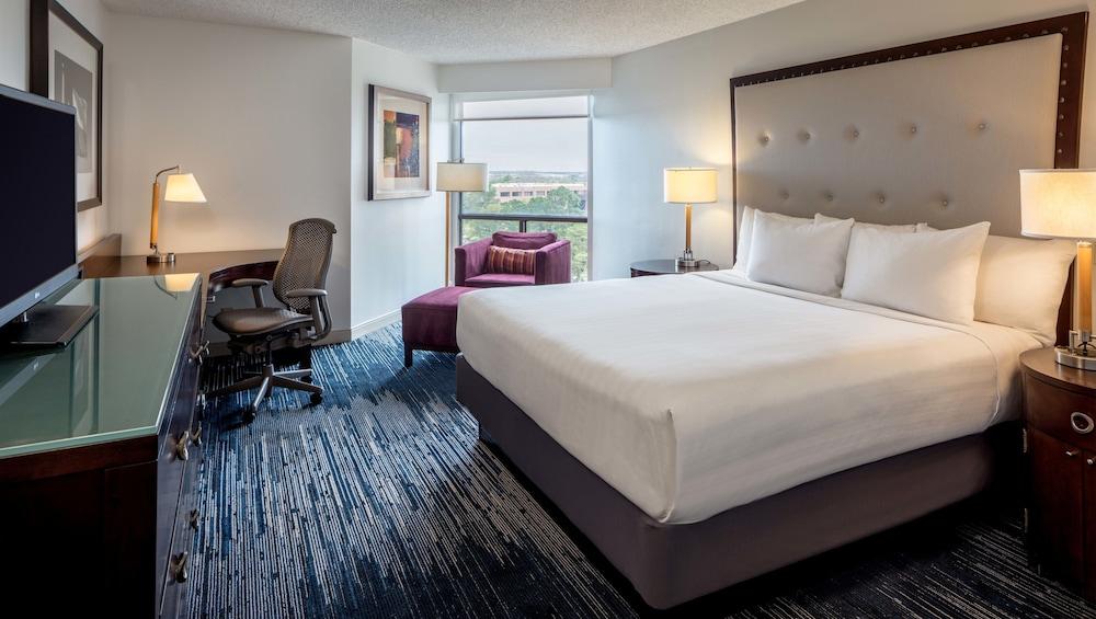 Sonesta Hotel Houston IAH Airport photo 27
