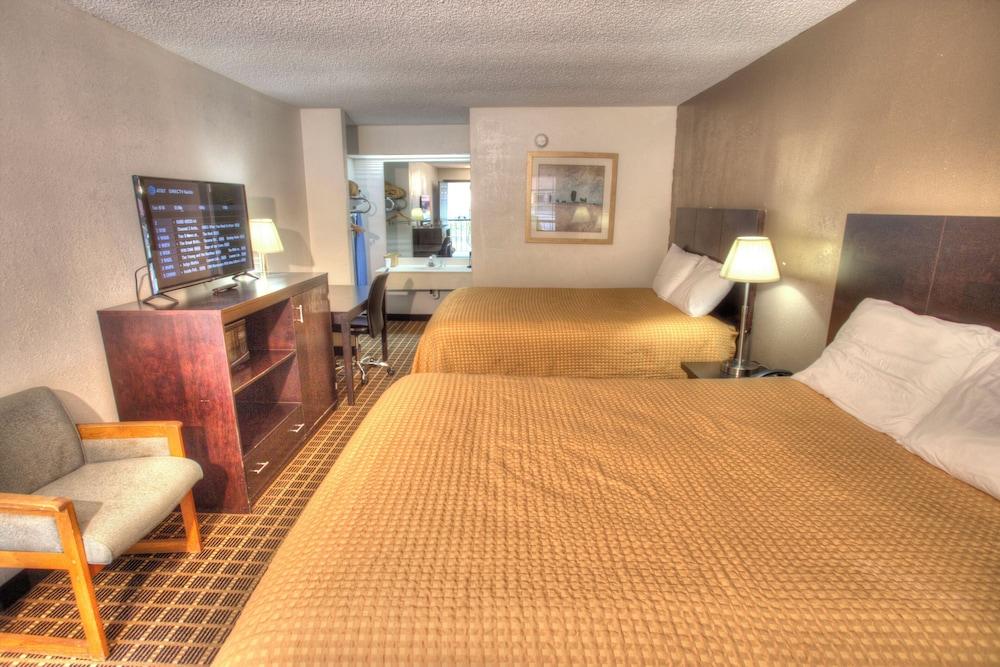 Ameriview Inn and Suites photo 11