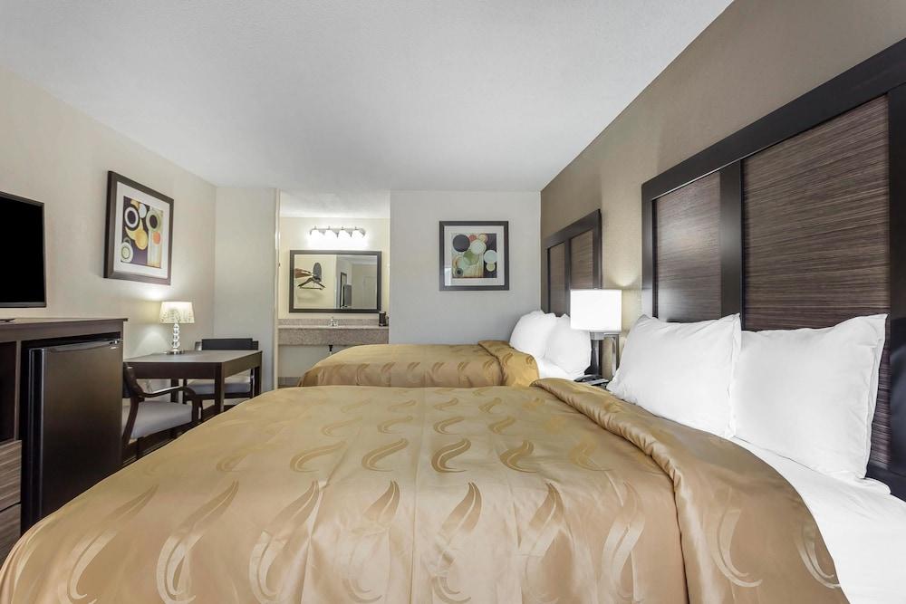 Quality Inn Pinehurst Area photo 19