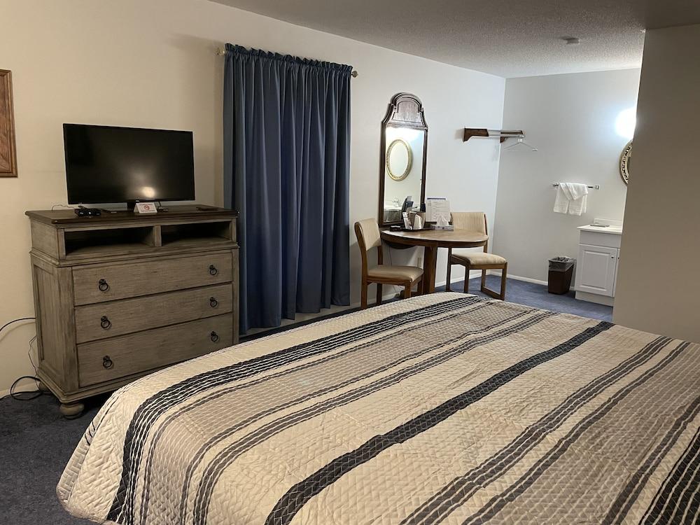 Scottish Inns Osage Beach photo 19