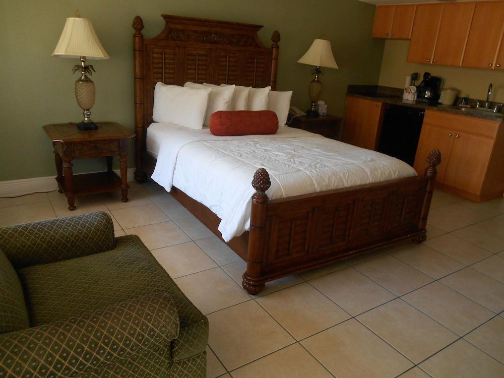 The Bayside Inn & Marina photo 49