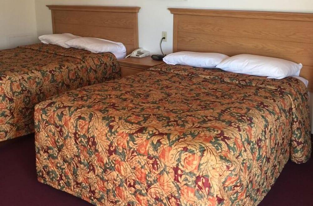 Fabens Inn Motel photo 5