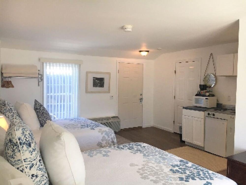 Craigville Beach Inn photo 4