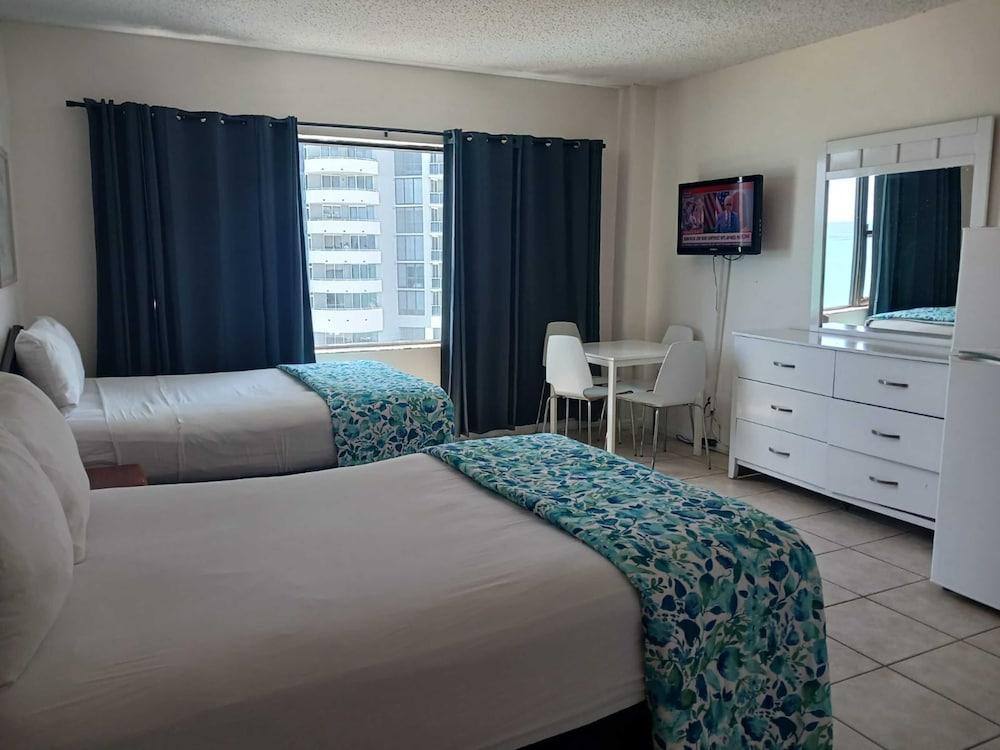 Casablanca Miami Beach photo 36