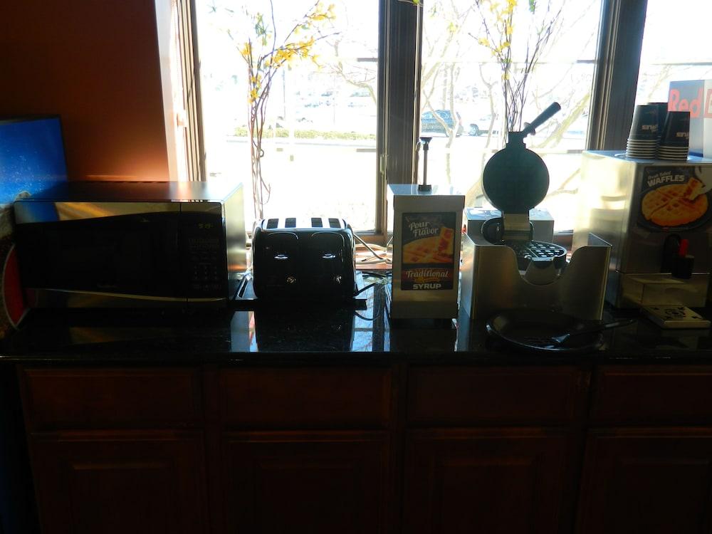 Belvedere Inn photo 5
