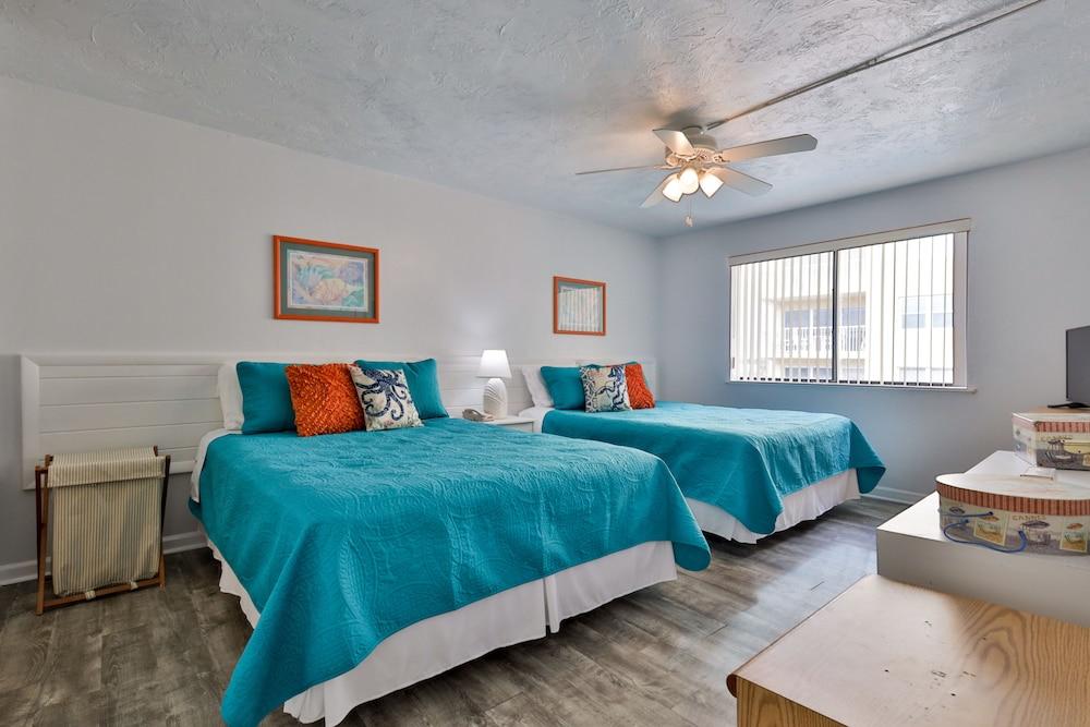 Coastal Waters Inn photo 23