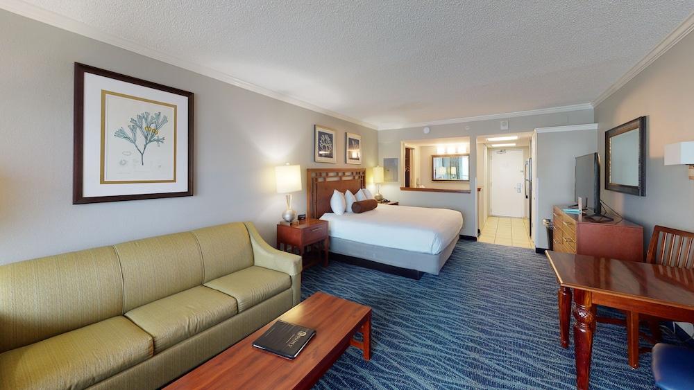 Dunes Village Resort photo 2
