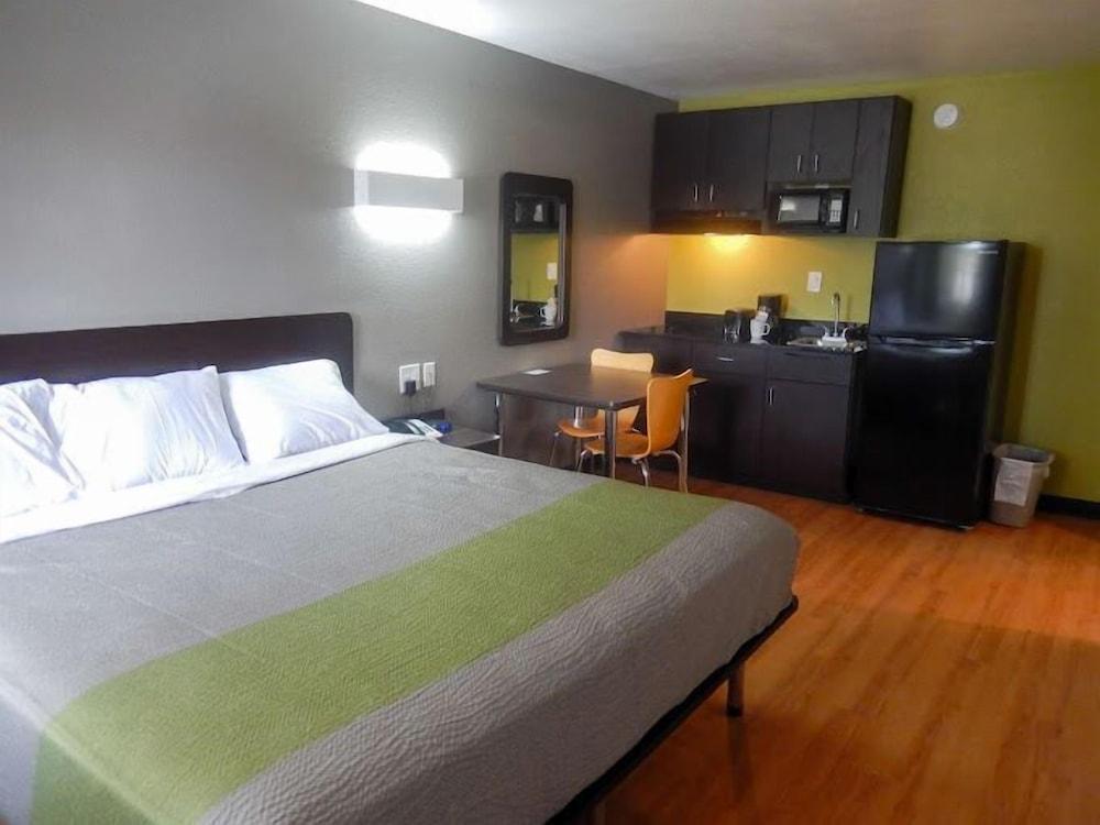 Stay Inn & Suites photo 5