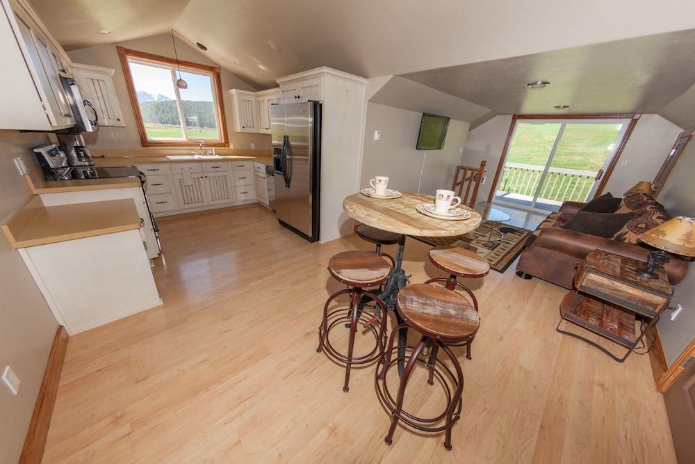 Star Valley Lodge photo 10