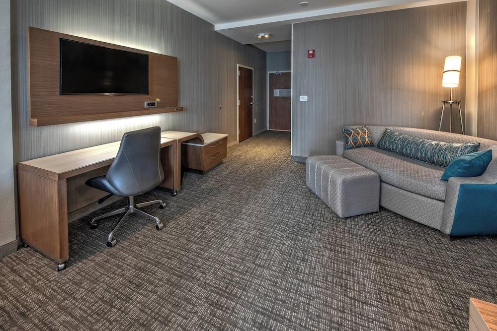 Courtyard by Marriott Austin Northwest/Lakeline photo 12