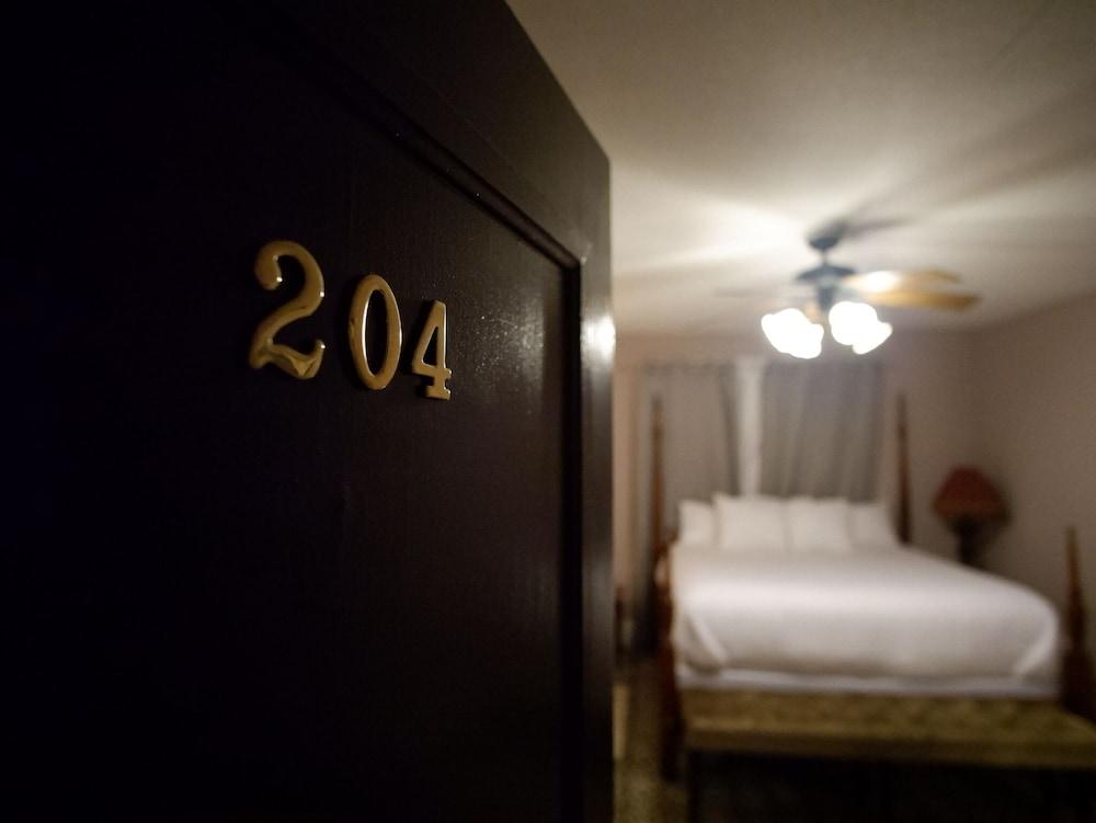 The DeLand Hotel photo 59