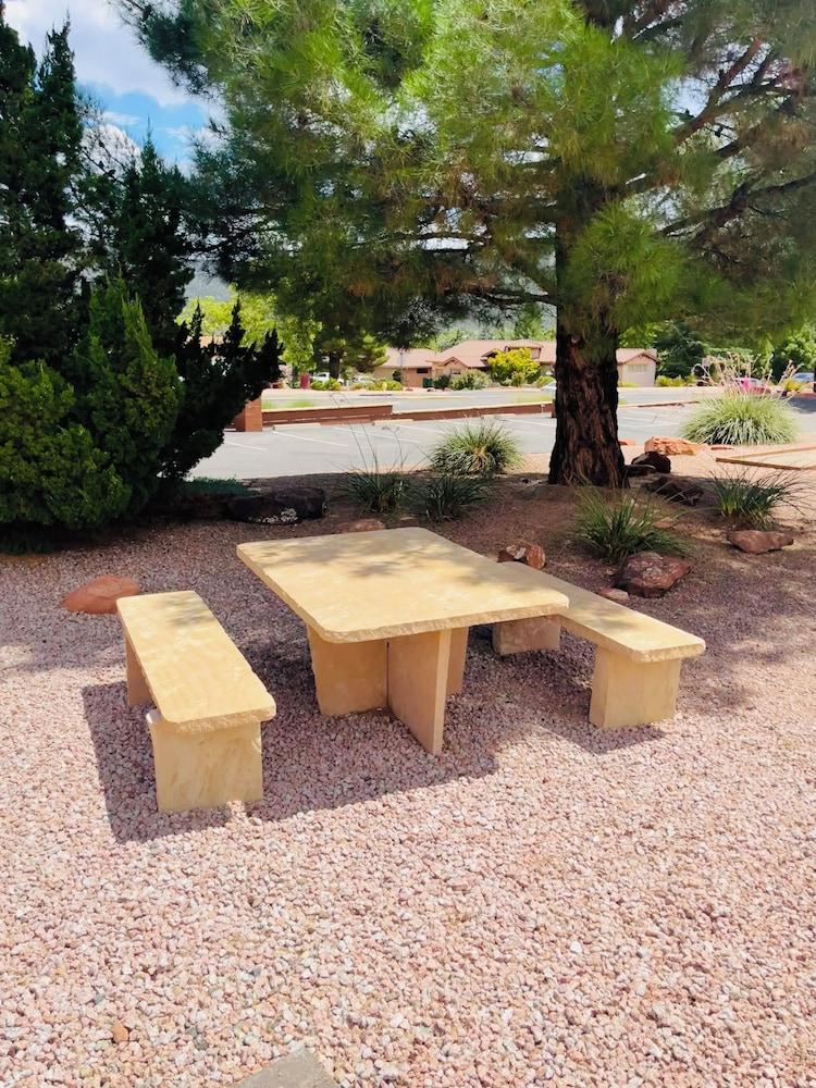 Holiday Inn Express Sedona by IHG photo 42