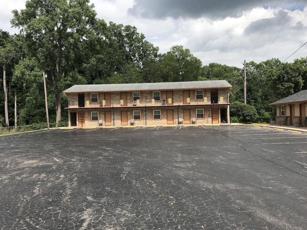 Parkview Motel photo 9