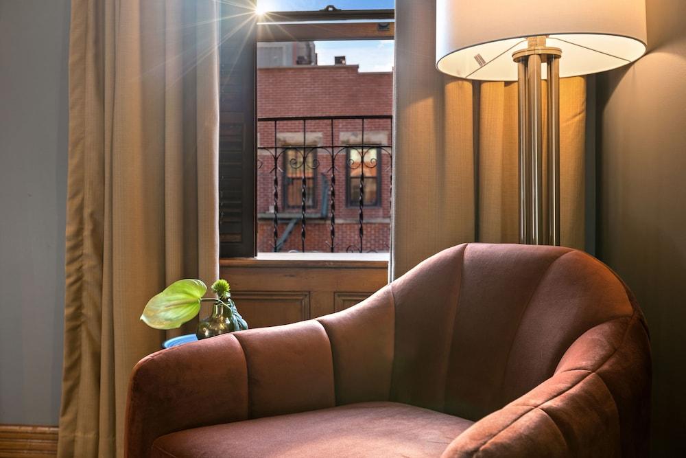 The Historic Blue Moon Hotel - NYC photo 23