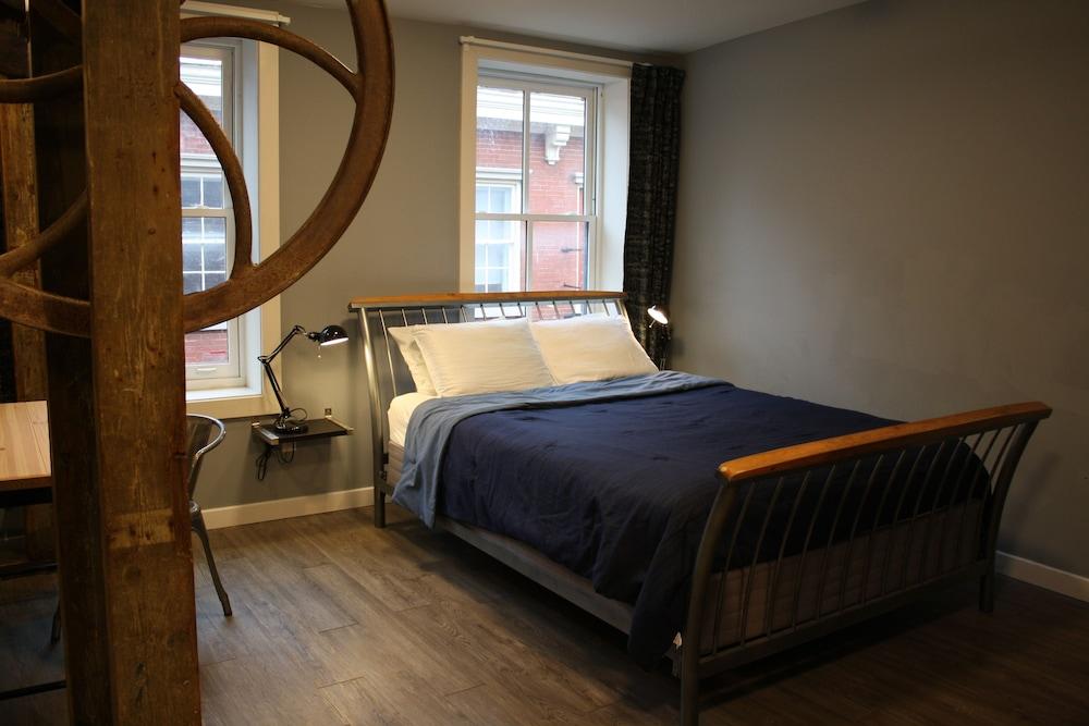 Apple Hostels photo 13