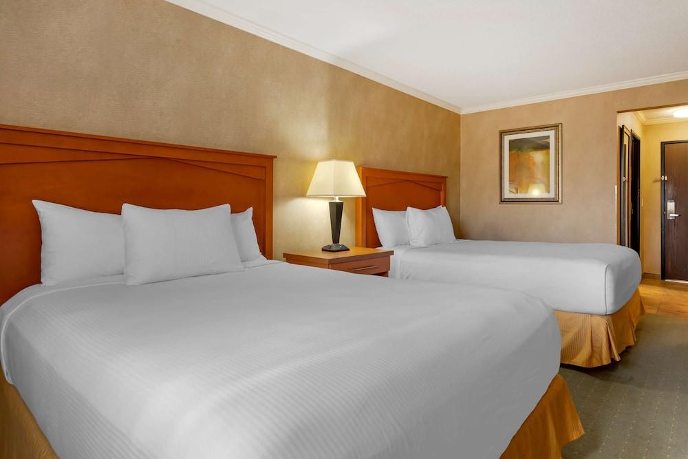 Best Western Davison Inn photo 9