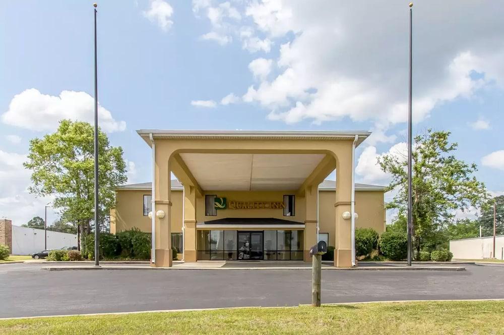 Quality Inn Andalusia — hotel in Andalusia