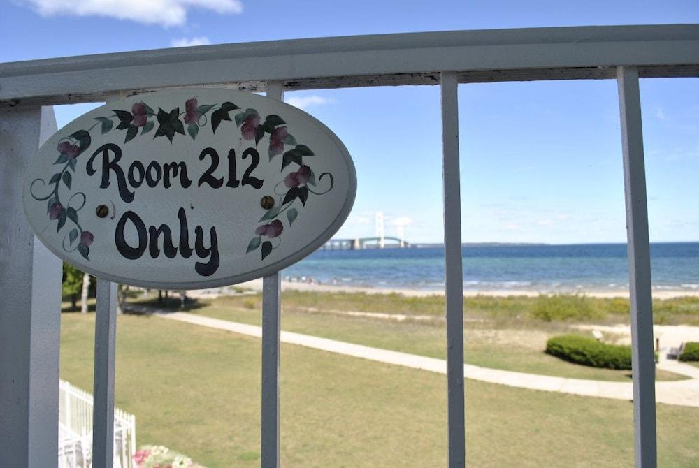 Riviera Motel photo 24