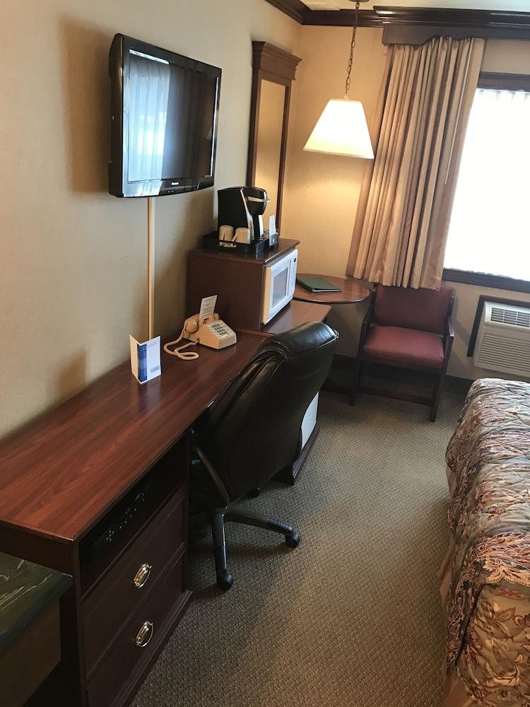 Uptown Motel Kenai photo 4
