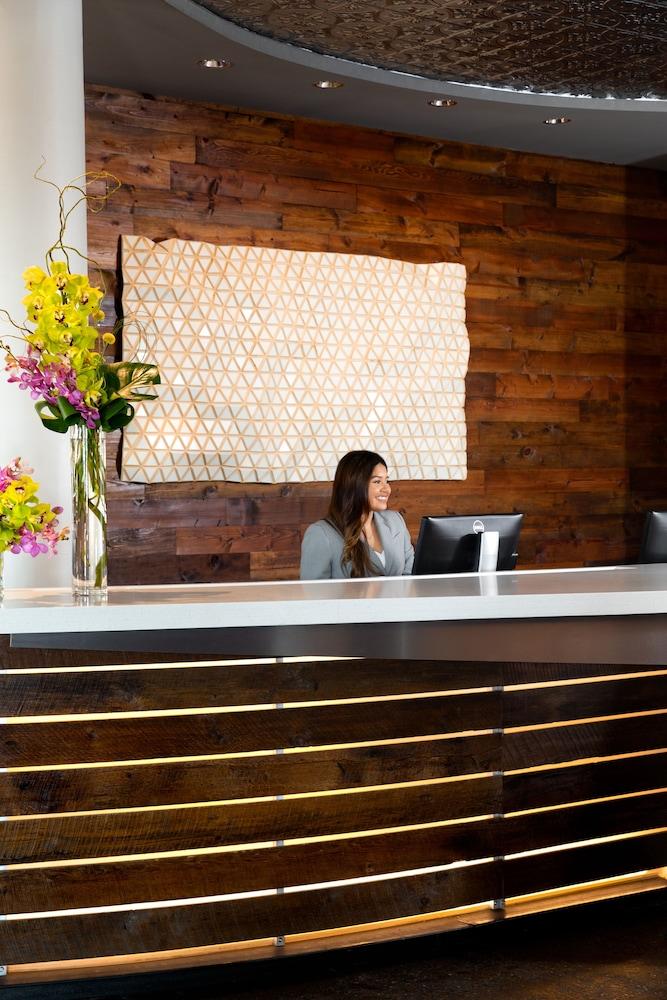 Canvas Hotel Dallas photo 60