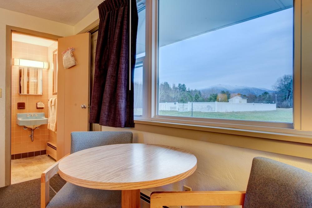Gale River Motel photo 18